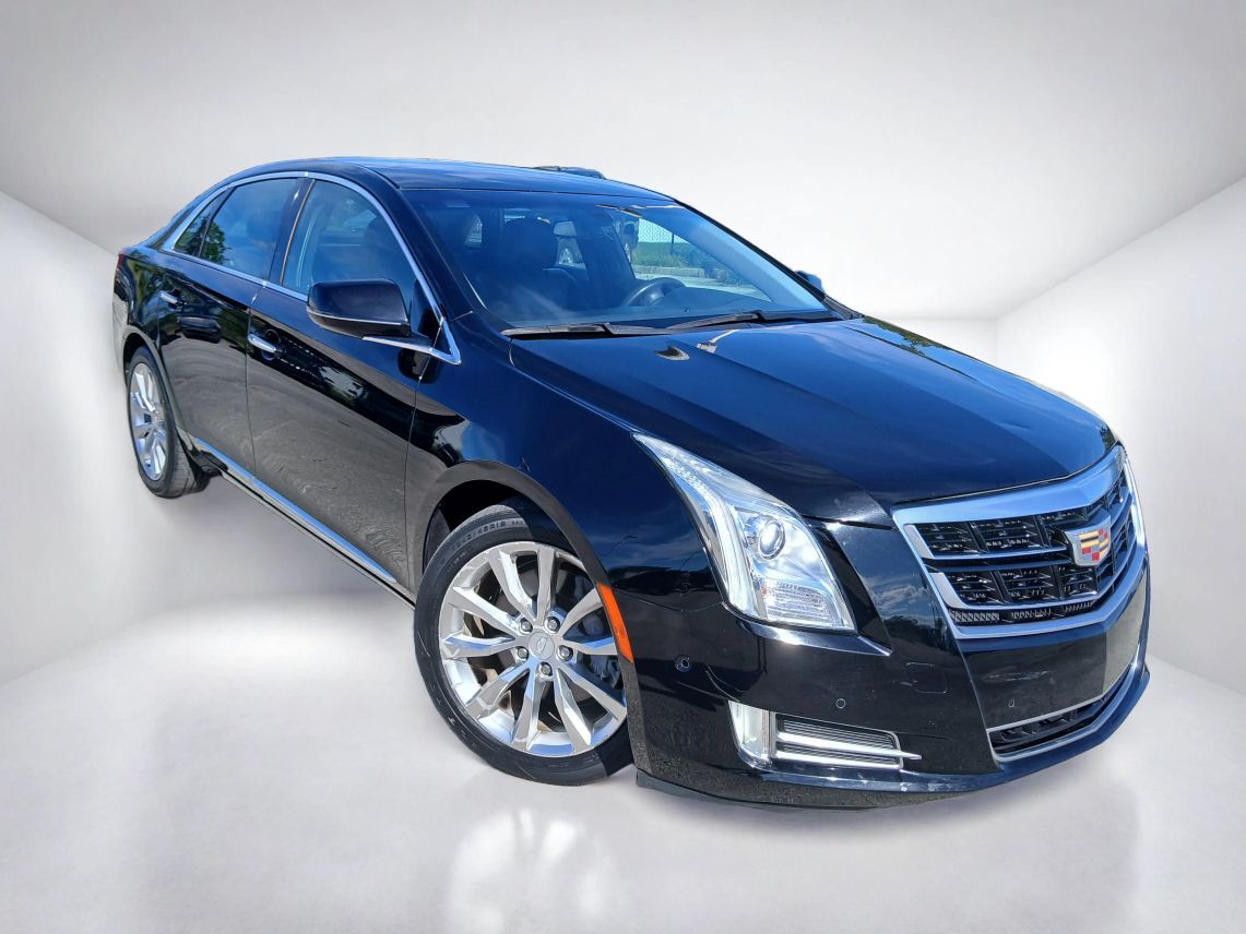2016 Cadillac XTS Luxury Collection Sedan 4D