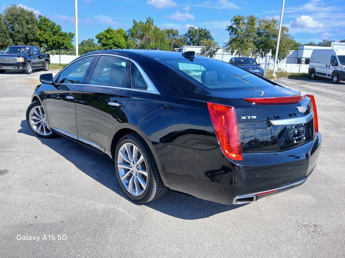 2016 Cadillac XTS Luxury Collection Sedan 4D Maitland FL