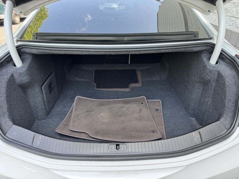2016 Cadillac XTS Luxury Collection Willow Grove PA