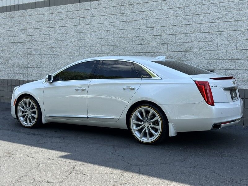2016 Cadillac XTS Luxury Collection Willow Grove PA