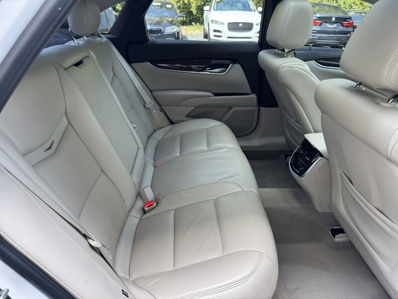 2016 Cadillac XTS Luxury Collection Willow Grove PA