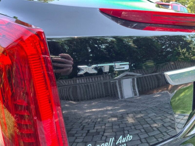2016 Cadillac XTS Luxury Collection Wilmington NC
