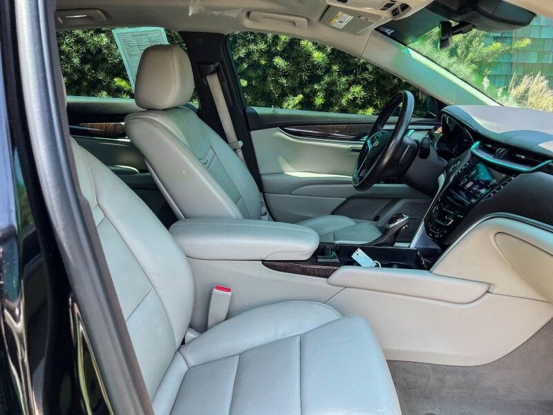 2016 Cadillac XTS Luxury Collection Wilmington NC