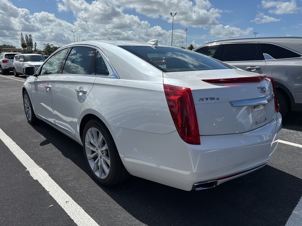2016 Cadillac XTS Luxury San Clemente CA