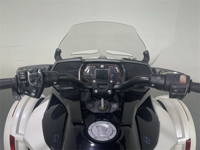 2016 Can-Am Spyder F3-T/LTD/10thAnvy Columbia SC