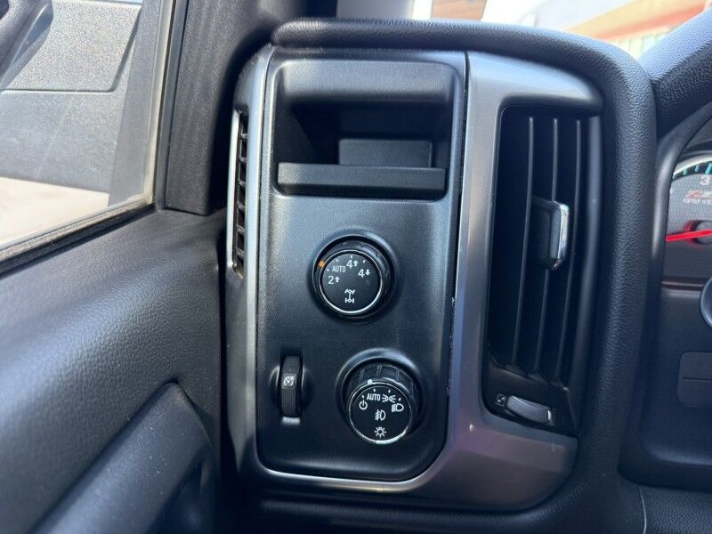 2016 Chevrolet 1500 Z71 4x4 118k mi's LT Collinsville OK