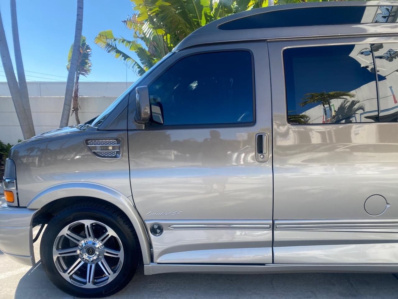 2016 Chevrolet 2500 EXPLORER HITOP CONVERSION VAN LOW MILES 33,268 Pompano Beach FL