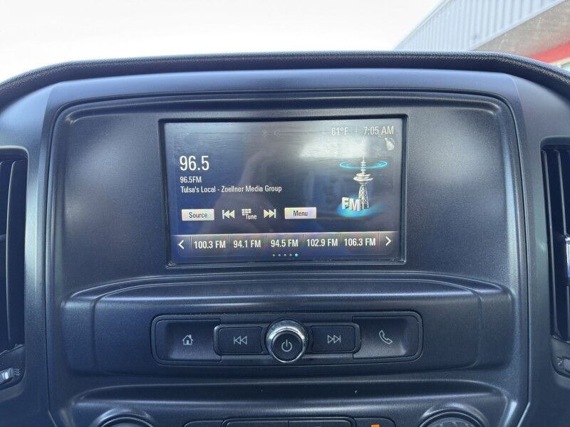 2016 Chevrolet 3500HD 4x4 Flatbed w/ Crane Work Truck Collinsville OK