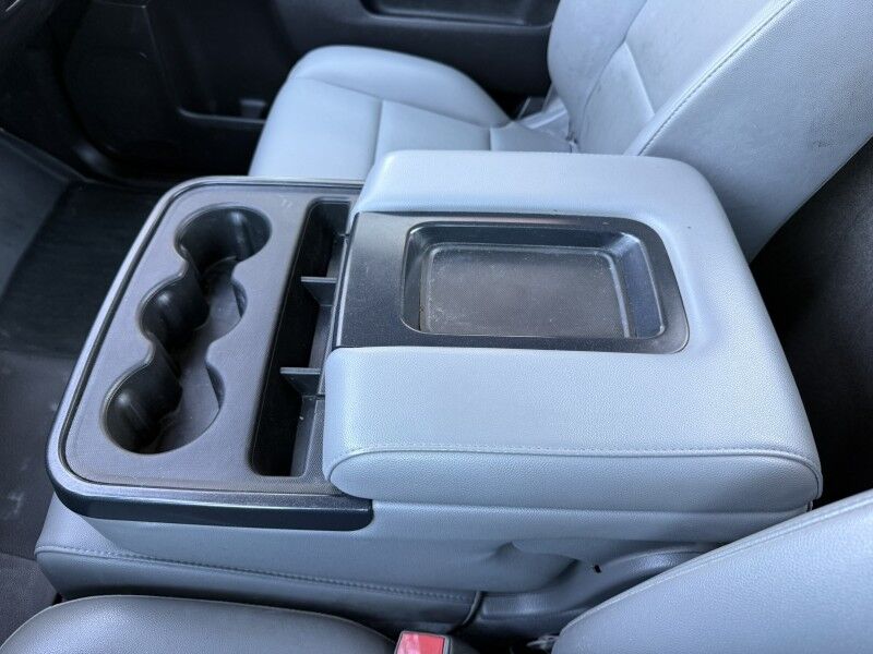 2016 Chevrolet 3500HD 4x4 Flatbed w/ Crane Work Truck Collinsville OK