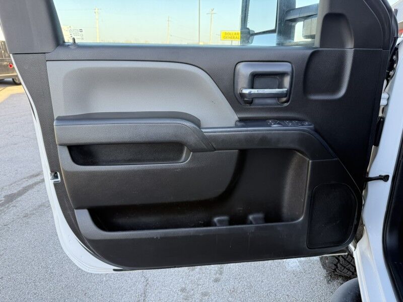 2016 Chevrolet 3500HD 4x4 Flatbed w/ Crane Work Truck Collinsville OK