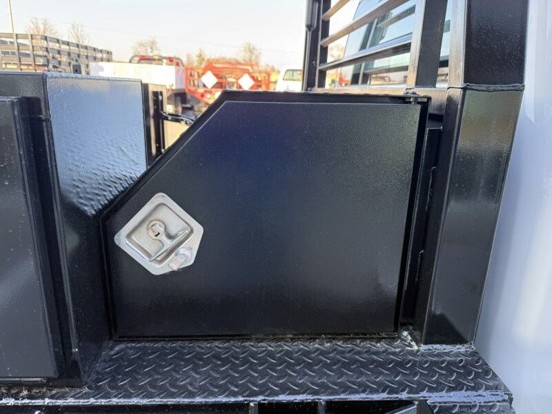 2016 Chevrolet 3500HD 4x4 Flatbed w/ Crane Work Truck Collinsville OK