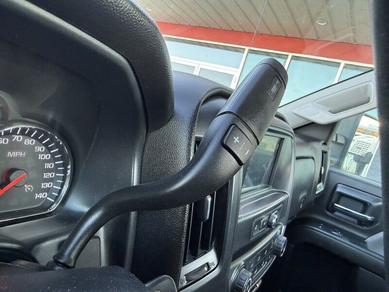 2016 Chevrolet 3500HD 4x4 Flatbed w/ Crane Work Truck Collinsville OK