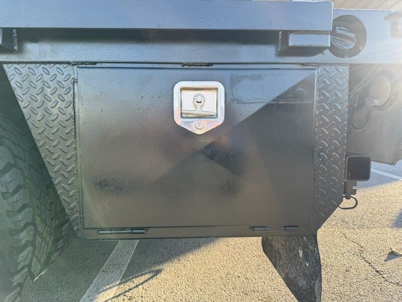 2016 Chevrolet 3500HD 4x4 Flatbed w/ Crane Work Truck Collinsville OK