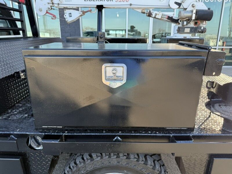 2016 Chevrolet 3500HD 4x4 Flatbed w/ Crane Work Truck Collinsville OK