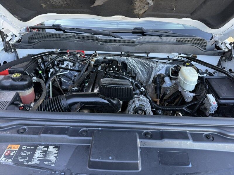 2016 Chevrolet 3500HD 4x4 Flatbed w/ Crane Work Truck Collinsville OK