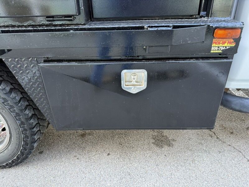 2016 Chevrolet 3500HD 4x4 Flatbed w/ Crane Work Truck Collinsville OK