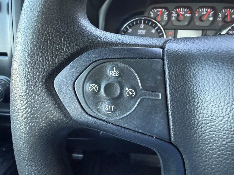 2016 Chevrolet 3500HD 4x4 Flatbed w/ Crane Work Truck Collinsville OK