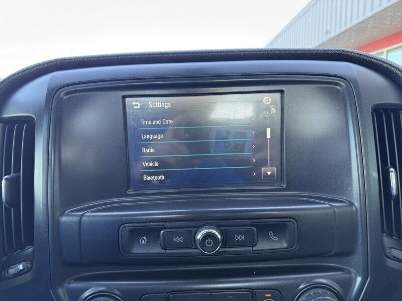 2016 Chevrolet 3500HD 4x4 Flatbed w/ Crane Work Truck Collinsville OK