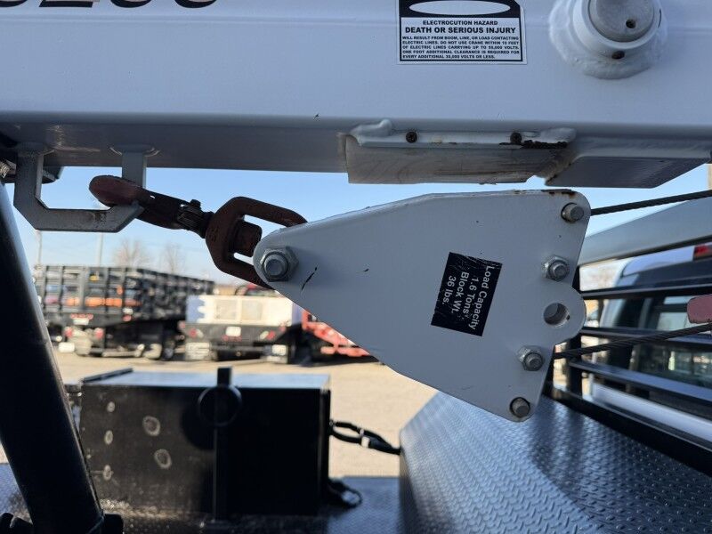 2016 Chevrolet 3500HD 4x4 Flatbed w/ Crane Work Truck Collinsville OK