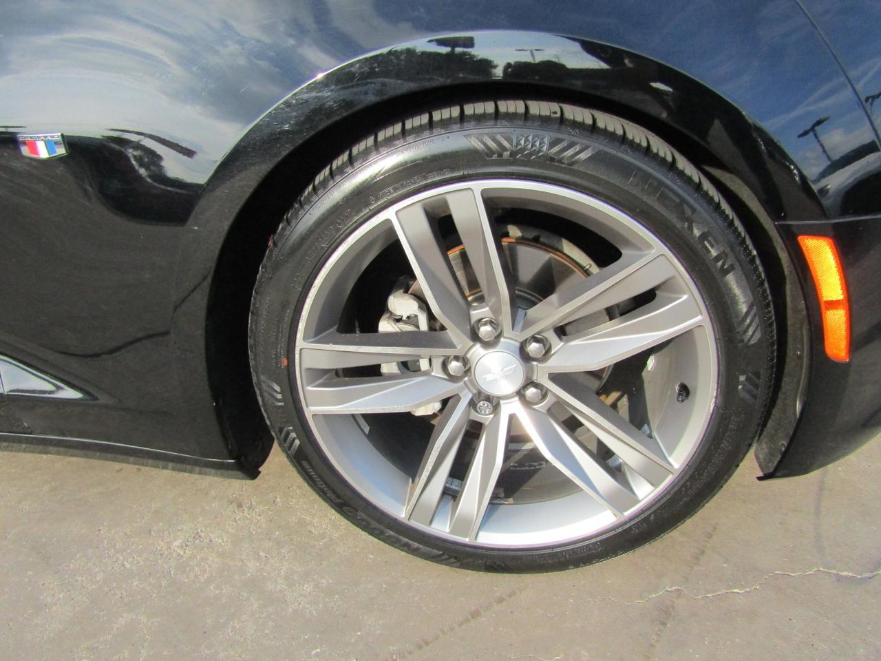 2016 Chevrolet Camaro 2dr Cpe 1LT Grand Prairie TX