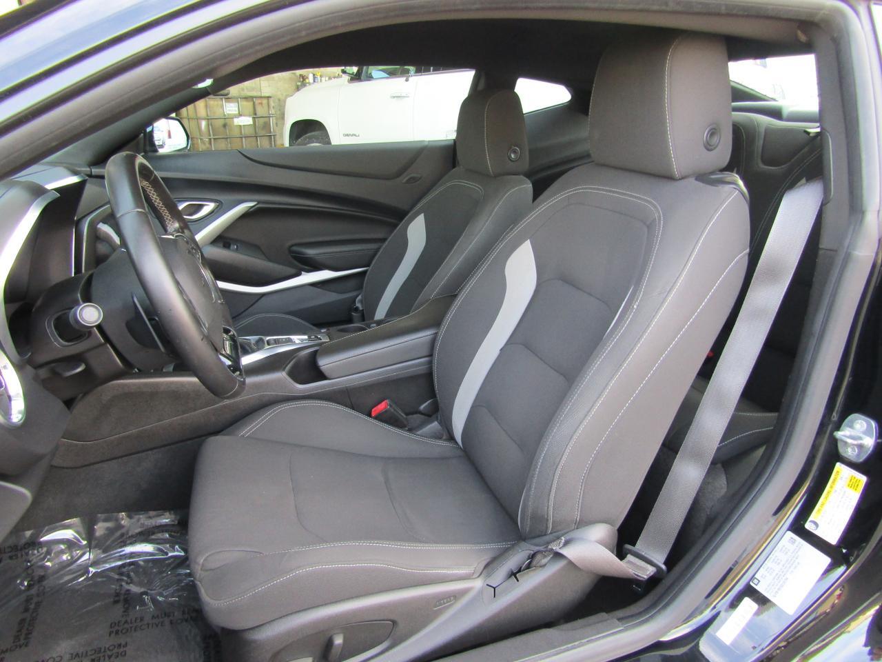 2016 Chevrolet Camaro 2dr Cpe 1LT Grand Prairie TX