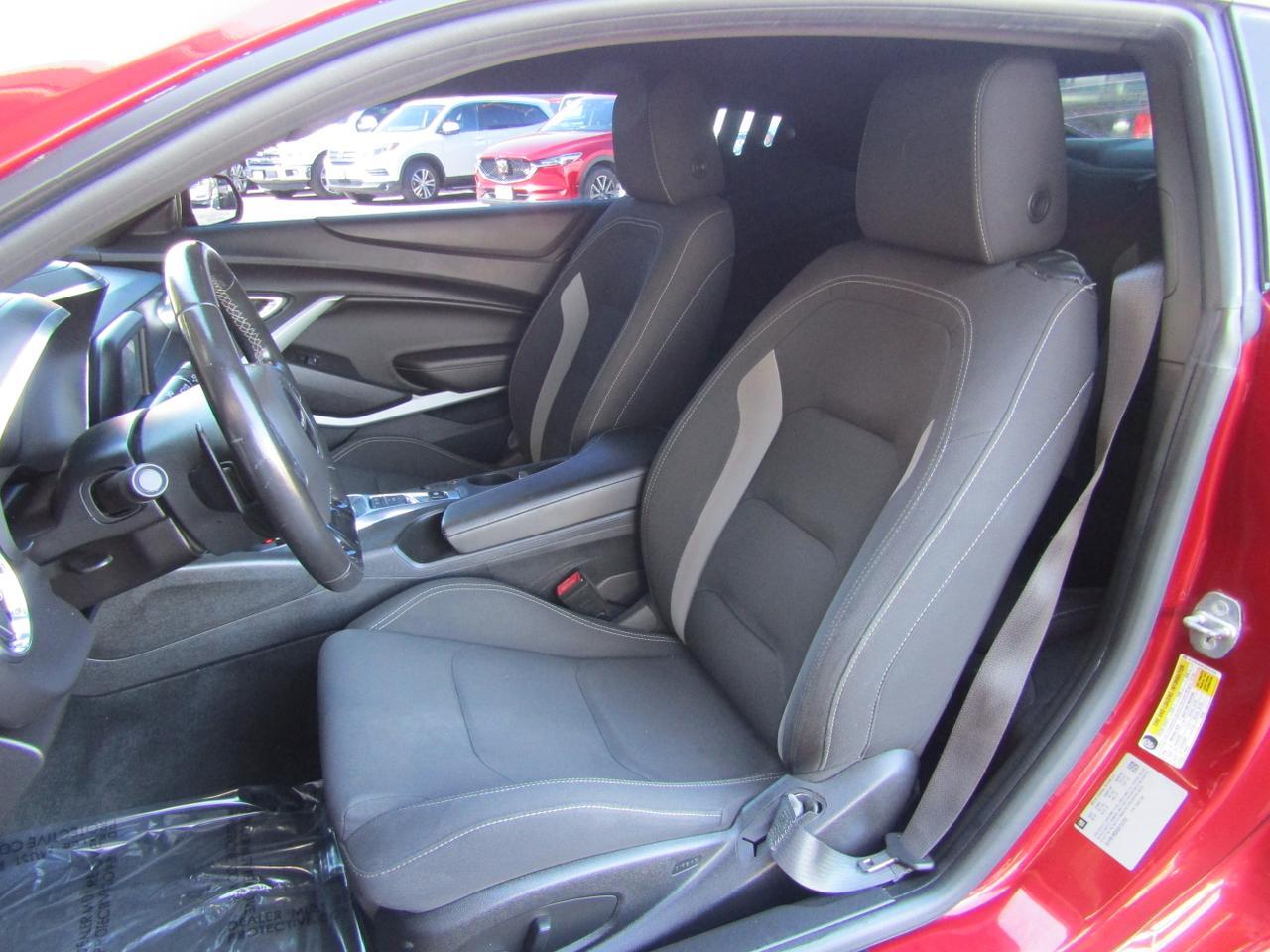 2016 Chevrolet Camaro 2dr Cpe 1LT Grand Prairie TX