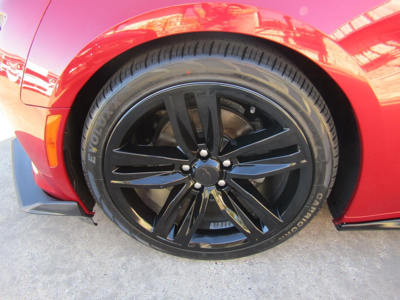 2016 Chevrolet Camaro 2dr Cpe 1LT Grand Prairie TX