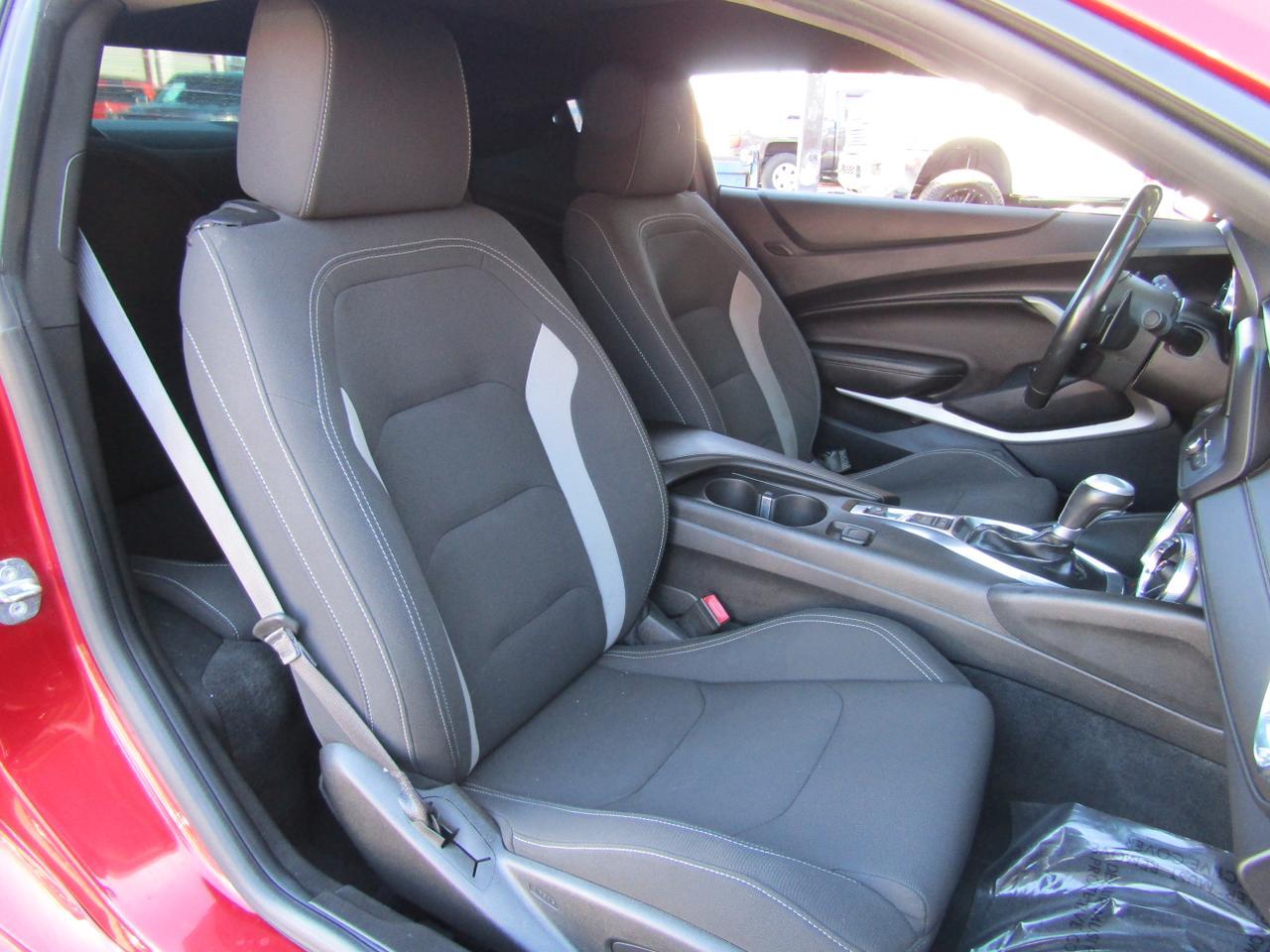 2016 Chevrolet Camaro 2dr Cpe 1LT Grand Prairie TX