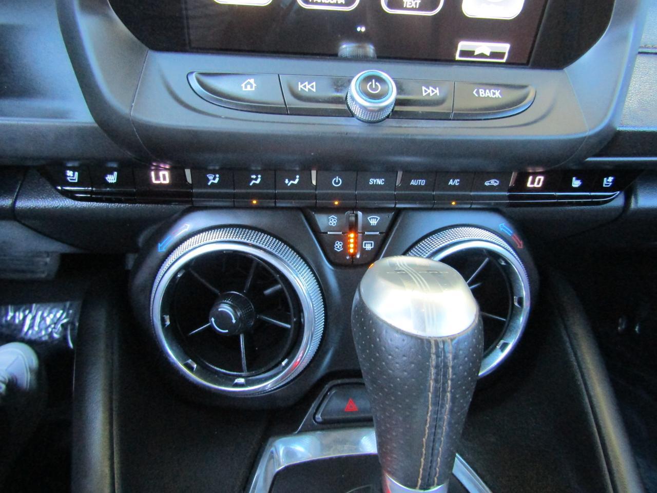 2016 Chevrolet Camaro 2dr Cpe 2LT Grand Prairie TX