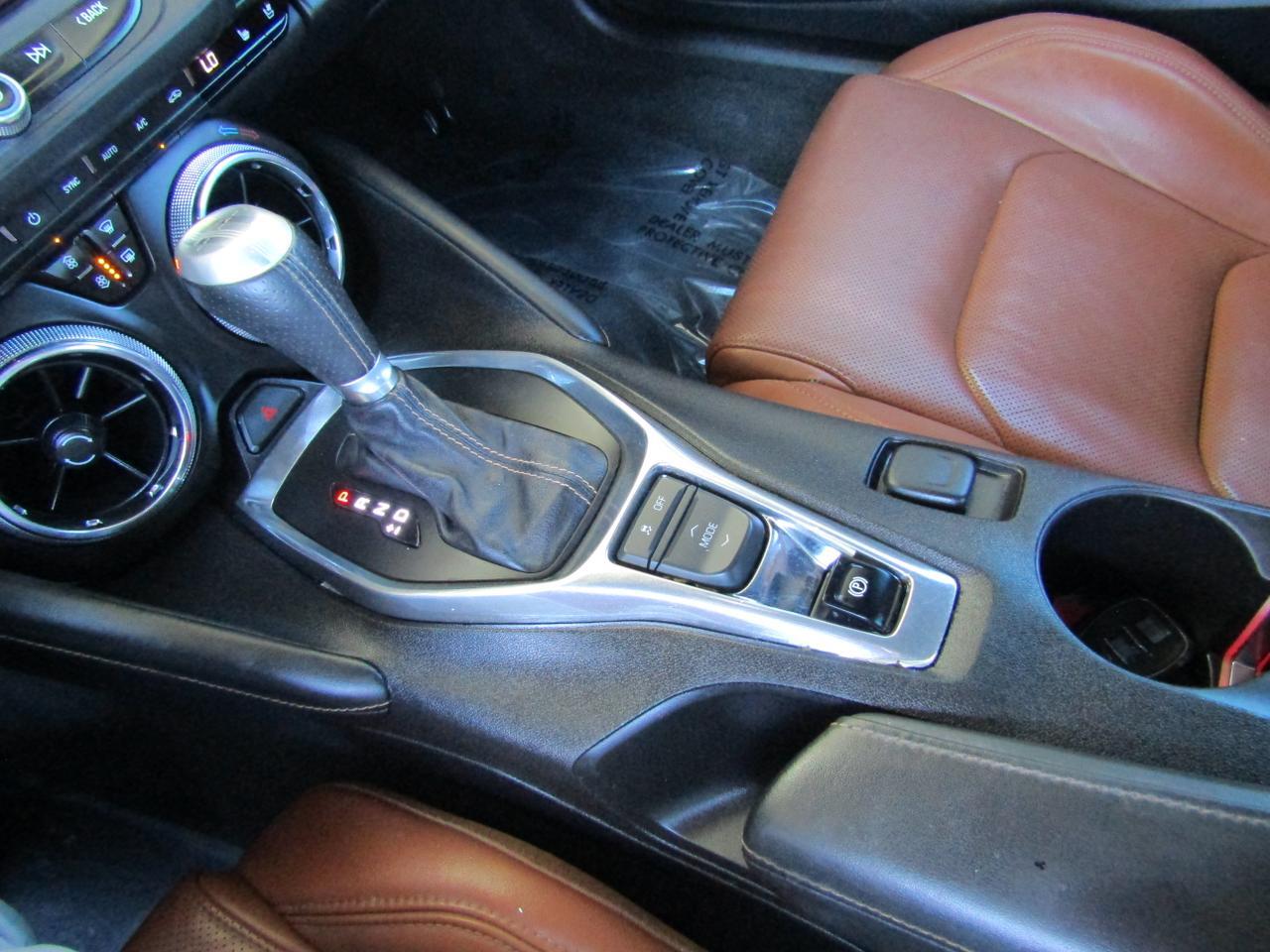 2016 Chevrolet Camaro 2dr Cpe 2LT Grand Prairie TX