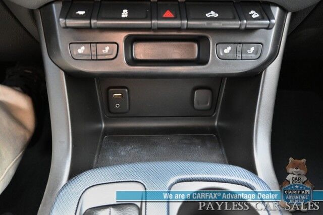 2016 Chevrolet Colorado / Z71 Off-Road Pkg / 4X4 / Power & Heated Cloth Seats / Bluetooth / Back Up Camera / Cruise Control / Tonneau Cover / Bed Liner / Running Boards / Tow Pkg Anchorage AK