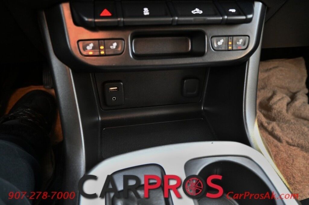 2016 Chevrolet Colorado LT - 4X4 - 3.6L V6 - Crew Cab - Front Leather Heated Seats - Fog Lights - Block Heater - Remote Start - Keyless Entry - Bluetooth - Automatic Climate Control - 1 Owner Anchorage AK