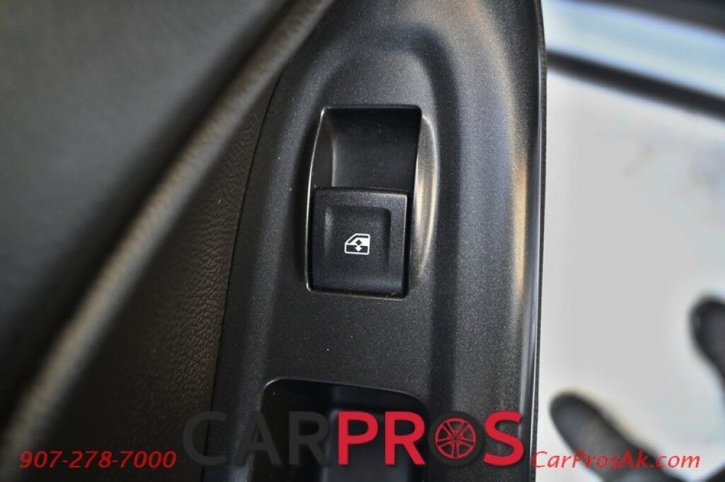 2016 Chevrolet Colorado LT - 4X4 - 3.6L V6 - Crew Cab - Front Leather Heated Seats - Fog Lights - Block Heater - Remote Start - Keyless Entry - Bluetooth - Automatic Climate Control - 1 Owner Anchorage AK