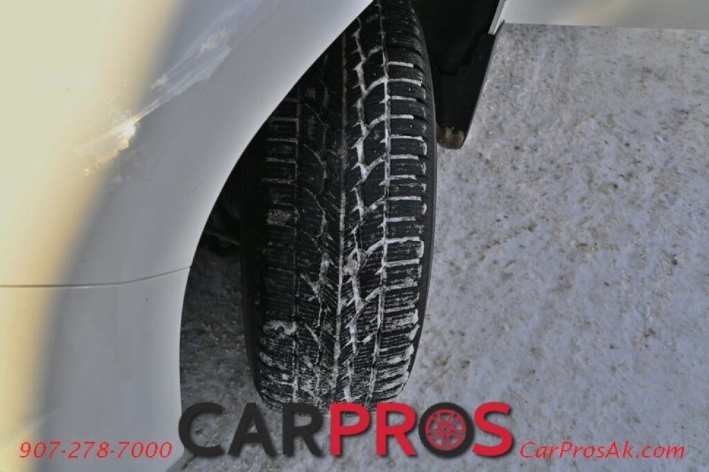 2016 Chevrolet Colorado LT - 4X4 - 3.6L V6 - Crew Cab - Front Leather Heated Seats - Fog Lights - Block Heater - Remote Start - Keyless Entry - Bluetooth - Automatic Climate Control - 1 Owner Anchorage AK