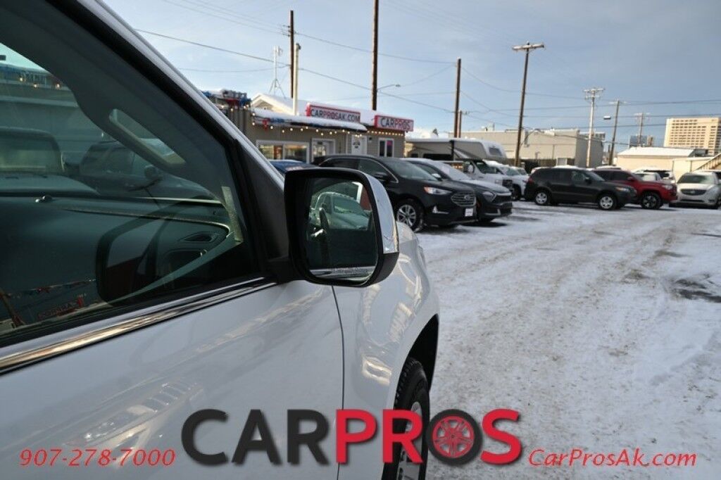 2016 Chevrolet Colorado LT - 4X4 - 3.6L V6 - Crew Cab - Front Leather Heated Seats - Fog Lights - Block Heater - Remote Start - Keyless Entry - Bluetooth - Automatic Climate Control - 1 Owner Anchorage AK