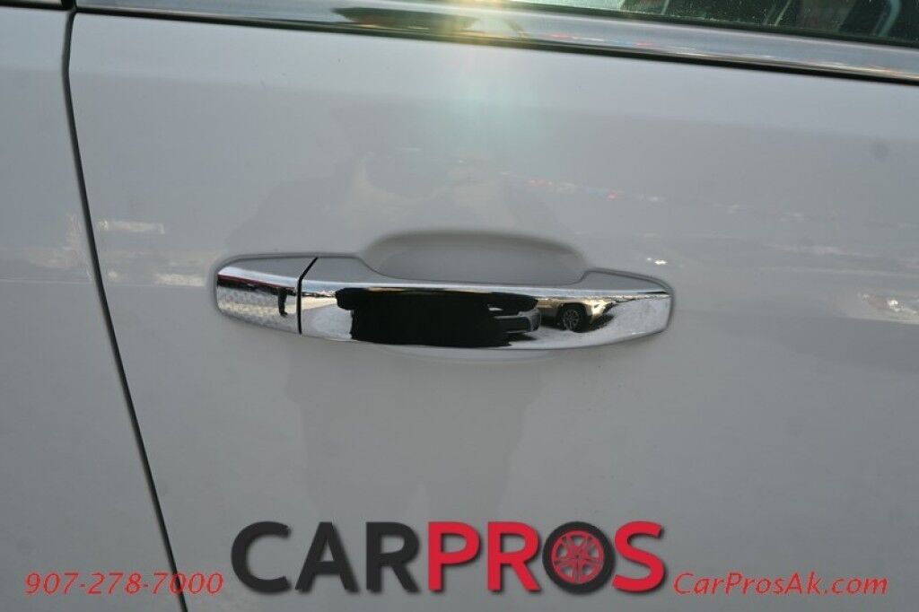 2016 Chevrolet Colorado LT - 4X4 - 3.6L V6 - Crew Cab - Front Leather Heated Seats - Fog Lights - Block Heater - Remote Start - Keyless Entry - Bluetooth - Automatic Climate Control - 1 Owner Anchorage AK