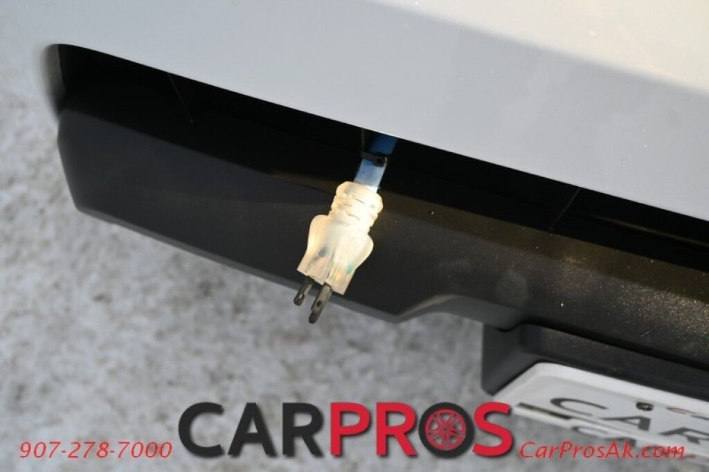 2016 Chevrolet Colorado LT - 4X4 - 3.6L V6 - Crew Cab - Front Leather Heated Seats - Fog Lights - Block Heater - Remote Start - Keyless Entry - Bluetooth - Automatic Climate Control - 1 Owner Anchorage AK