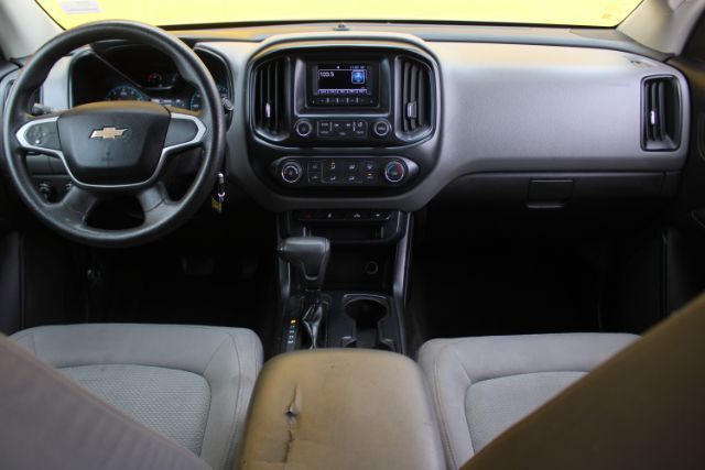 2016 Chevrolet Colorado Work Truck photo 11