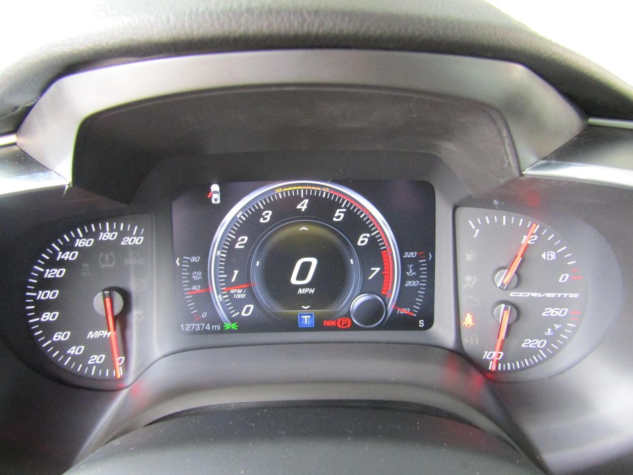 2016 Chevrolet Corvette 2dr Stingray Z51 Cpe w/2LT Grand Prairie TX