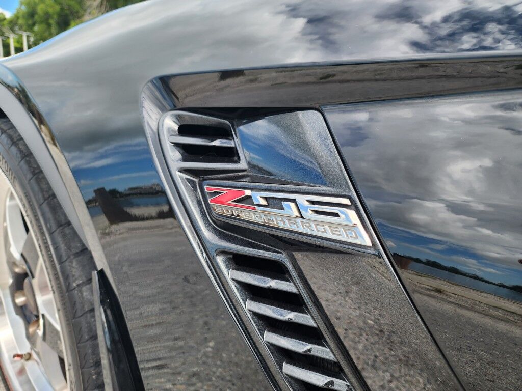 2016 Chevrolet Corvette Z06 2LZ~WELDS RACING WHEELS~BORLA EXHAUST~ZR1 STYLE HOOD AND SPOILER~ONLINE FINANCE AND SHIPPING AVAILABLE!!! Sarasota FL