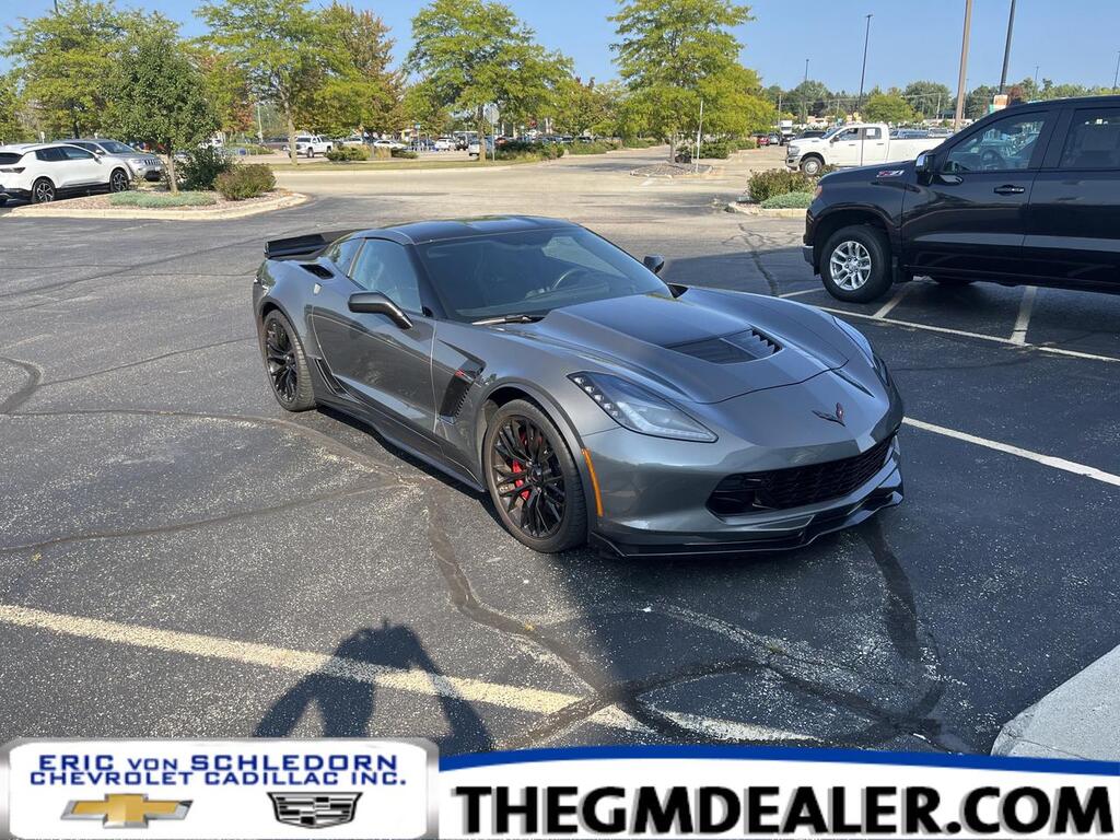 2016 Chevrolet Corvette Z06 3LZ Coupe 7-SpeedManual CarbonFlashGroundEffectsPkg w/Nav CompSportBuckets HtdCldMemLthr Milwaukee WI