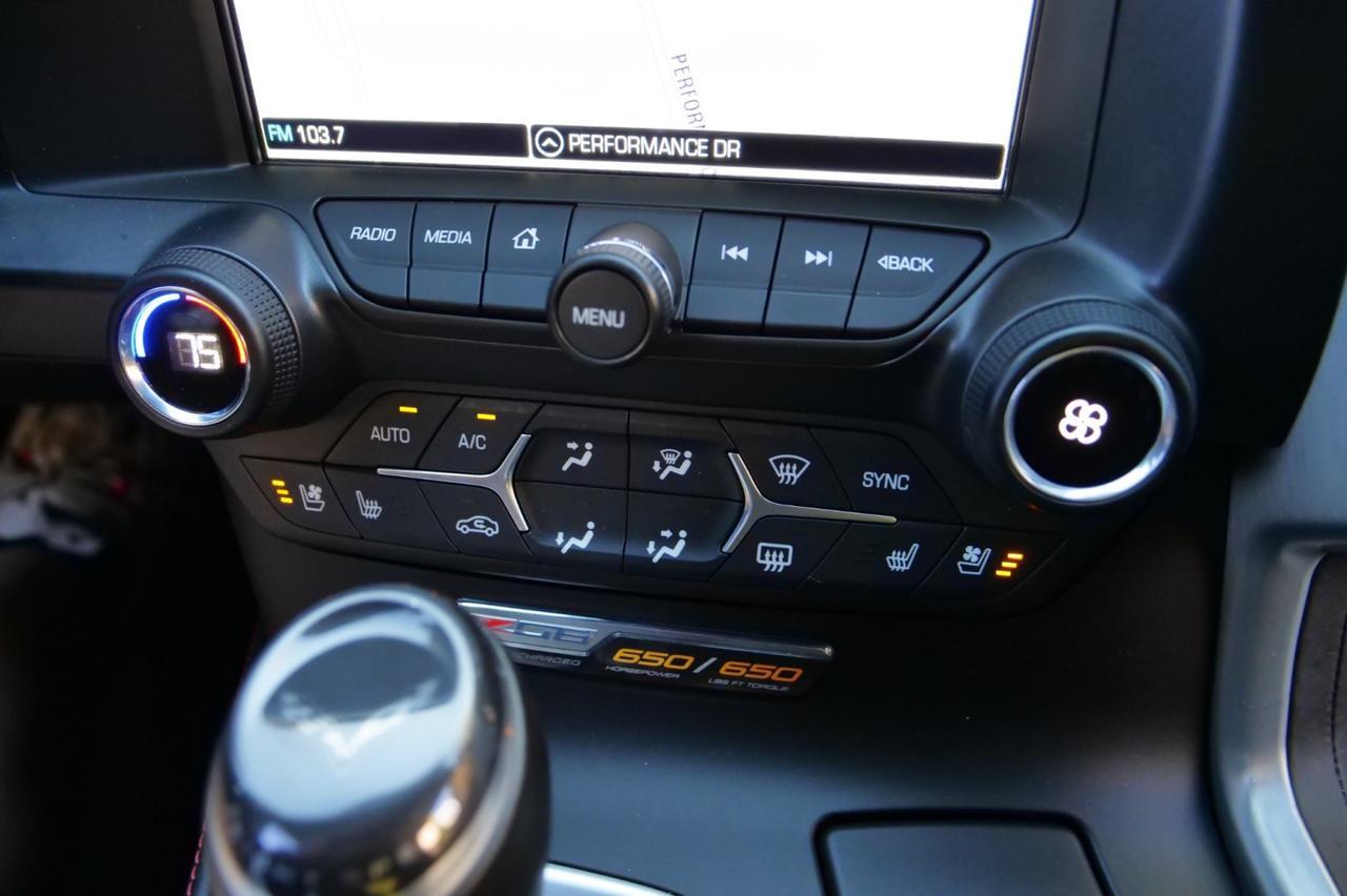 2016 Chevrolet Corvette Z06 3LZ / Z07 Performance PKG / Carbon Ceramic Brakes! Lincolnton NC