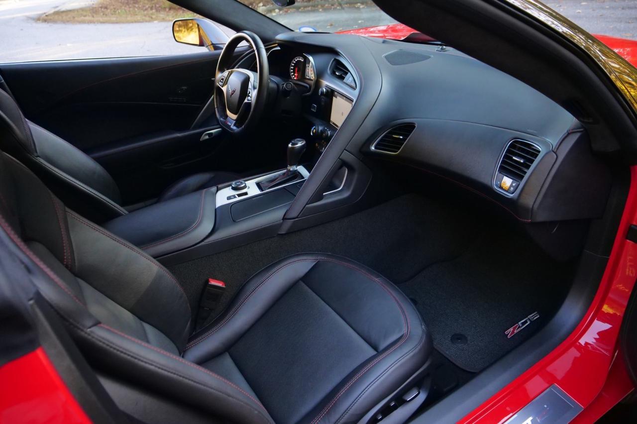 2016 Chevrolet Corvette Z06 3LZ / Z07 Performance PKG / Carbon Ceramic Brakes! Lincolnton NC
