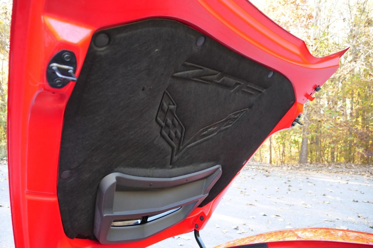 2016 Chevrolet Corvette Z06 3LZ / Z07 Performance PKG / Carbon Ceramic Brakes! Lincolnton NC