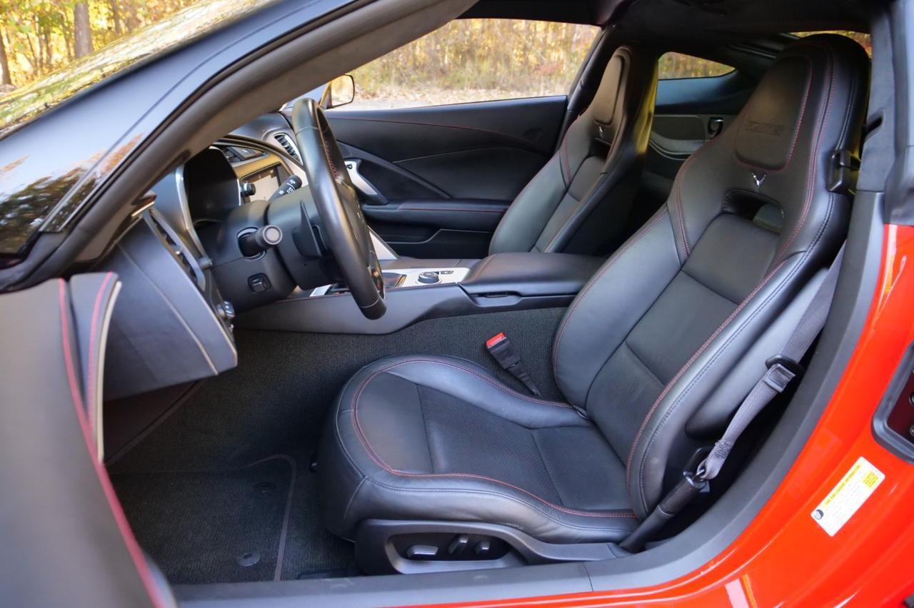 2016 Chevrolet Corvette Z06 3LZ / Z07 Performance PKG / Carbon Ceramic Brakes! Lincolnton NC