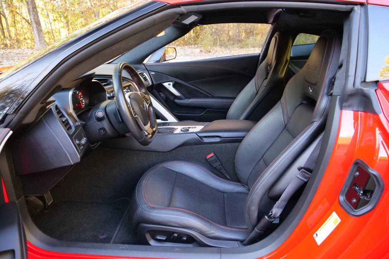 2016 Chevrolet Corvette Z06 3LZ / Z07 Performance PKG / Carbon Ceramic Brakes! Lincolnton NC