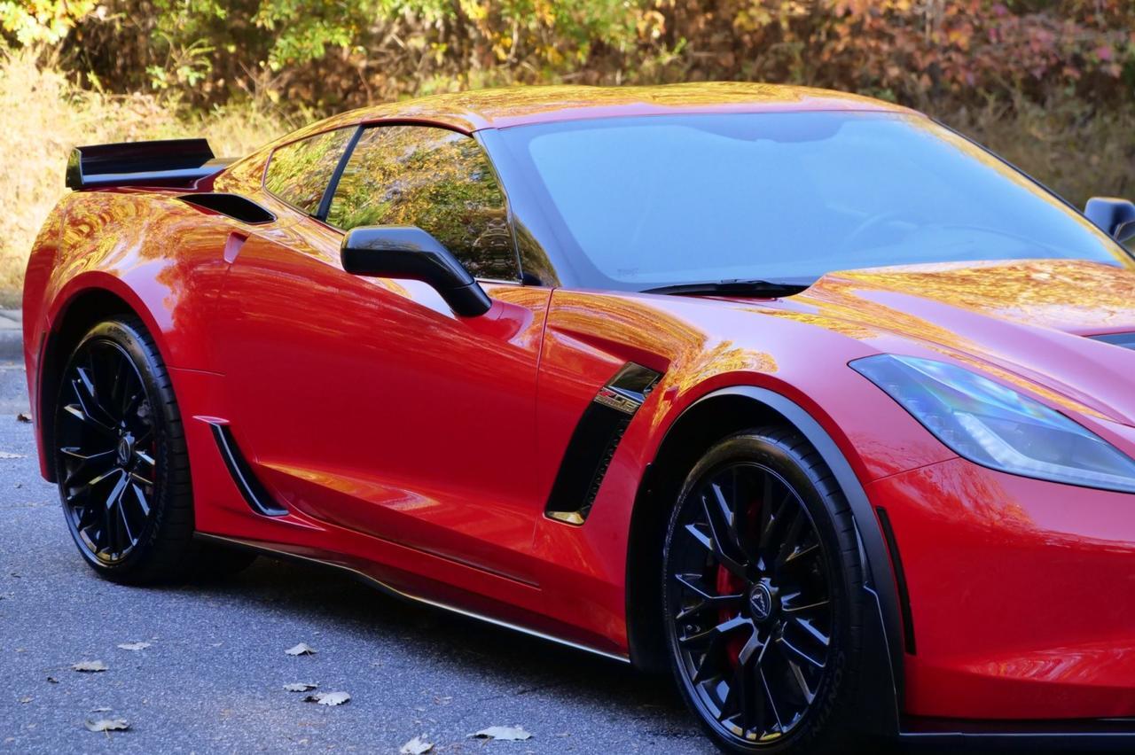 2016 Chevrolet Corvette Z06 3LZ / Z07 Performance PKG / Carbon Ceramic Brakes! Lincolnton NC
