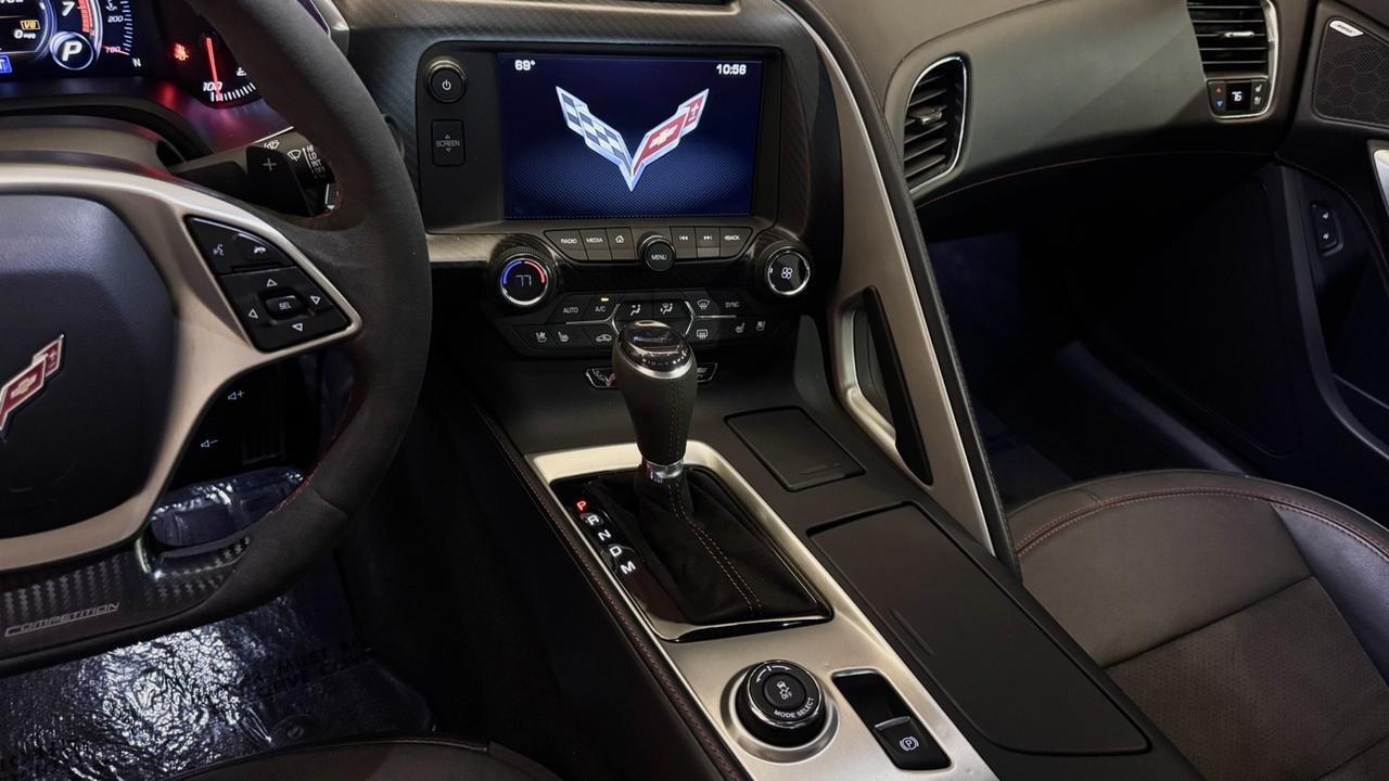 2016 Chevrolet Corvette Z51 3LT photo 4
