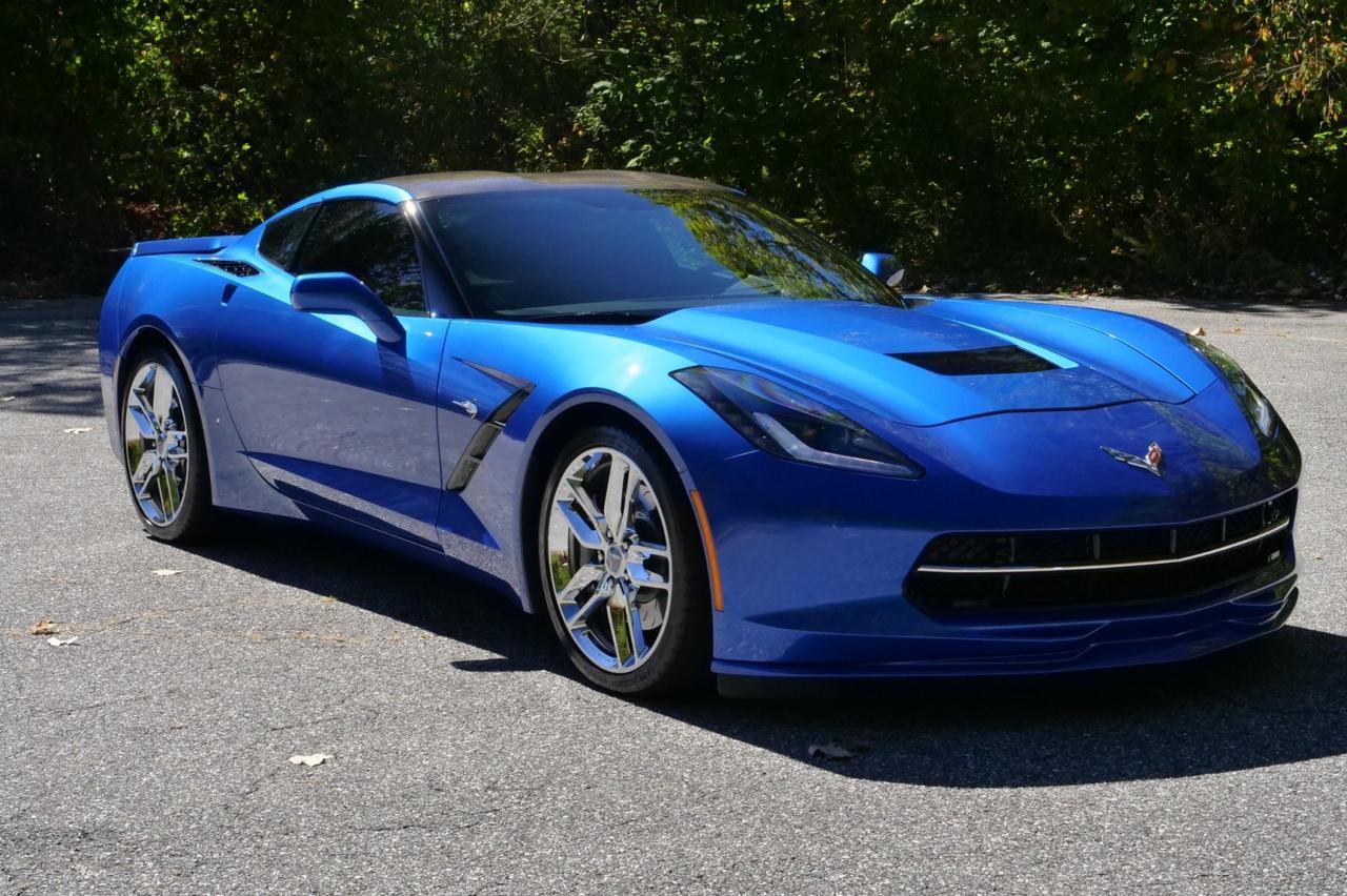2016 Chevrolet Corvette Z51 3LT photo 4