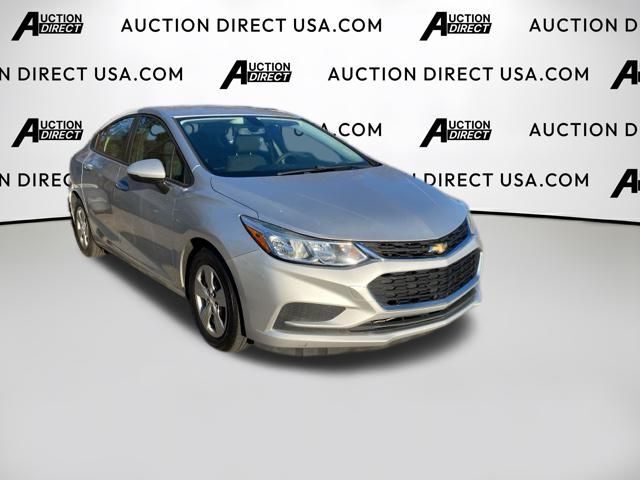 2016 Chevrolet Cruze LS photo 2